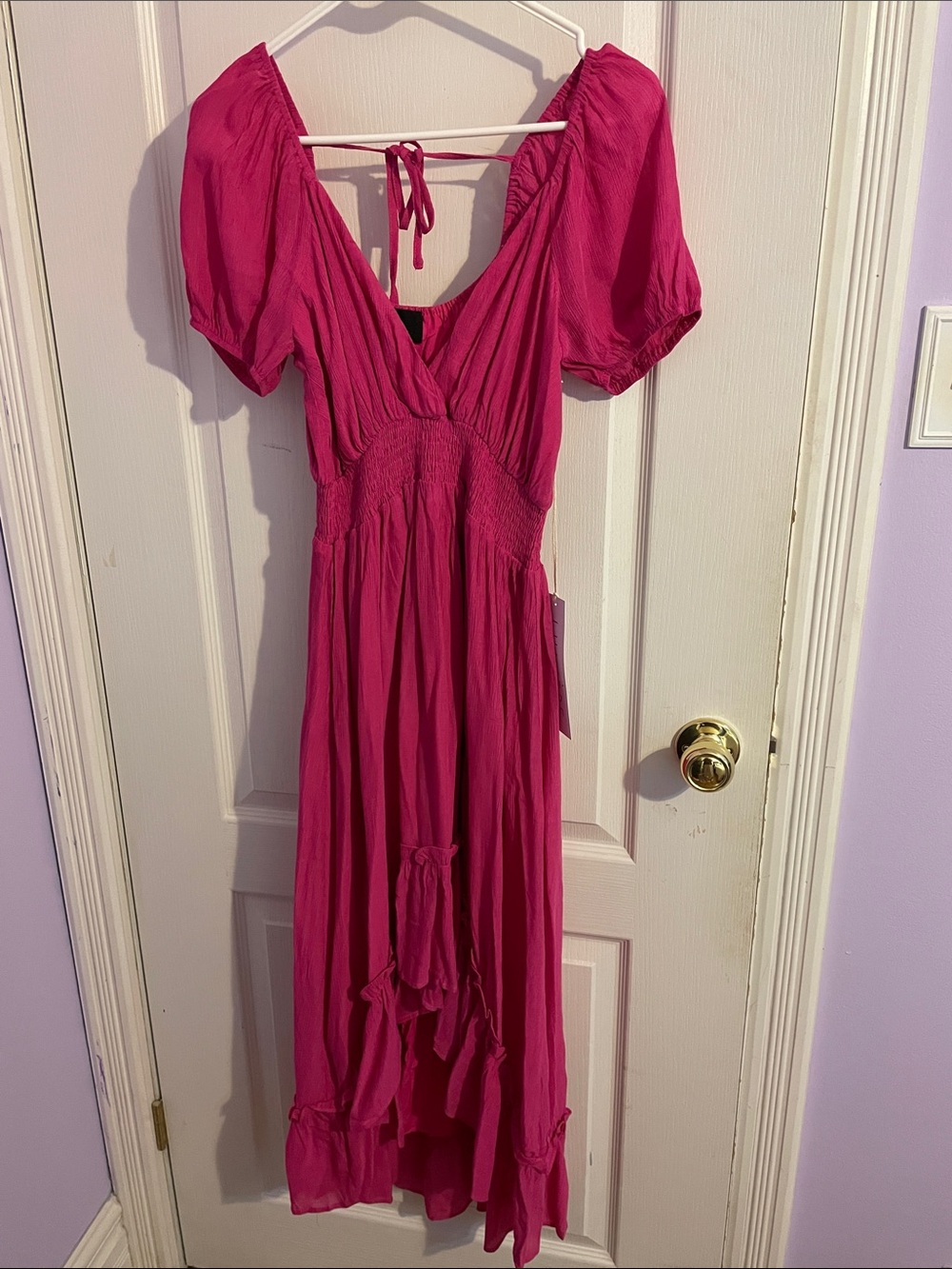 NWT Lumiere Fuchsia Puff-Sleeve V-Neck High Low Dress - Size Small